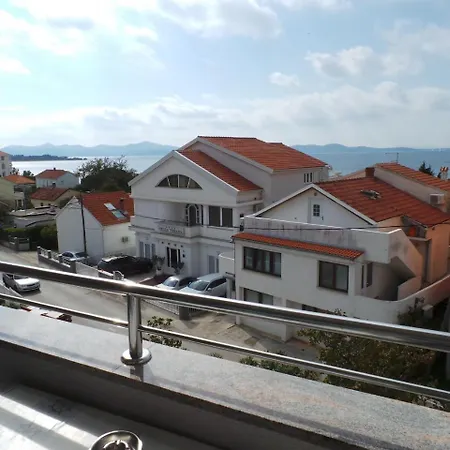 Apartment Luka * Diklo