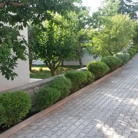Апартаменты Apartment Luka