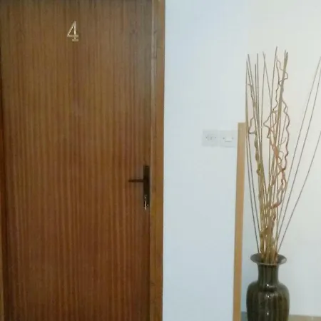 Apartment Luka Apartment *