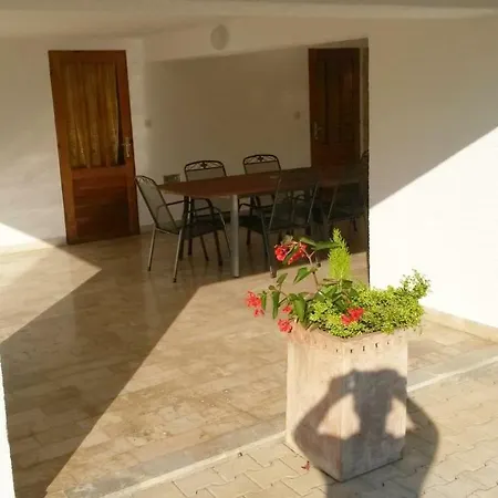 Apartment Luka * Diklo
